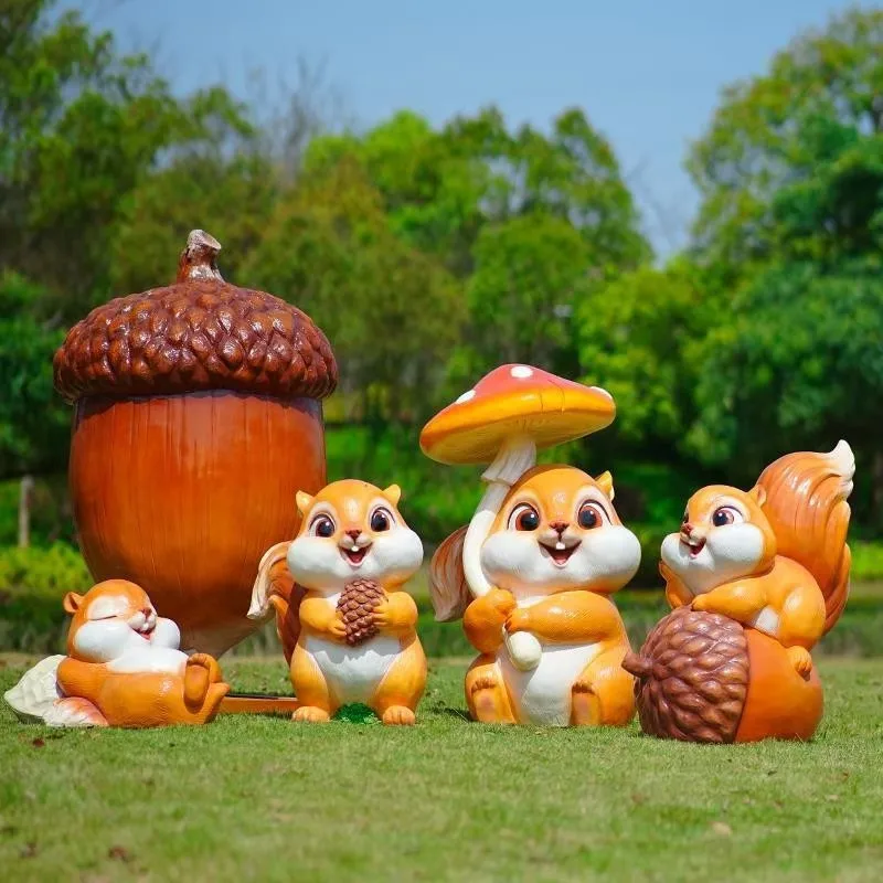 Kindergarten cartoon squirrel  - Gardening Tools Cartoon recension och pris