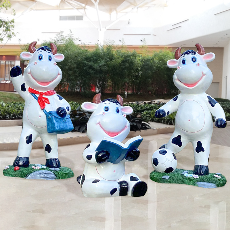 Outdoor, cartoon, cow sculptur - Gardening Tools Cartoon recension och pris