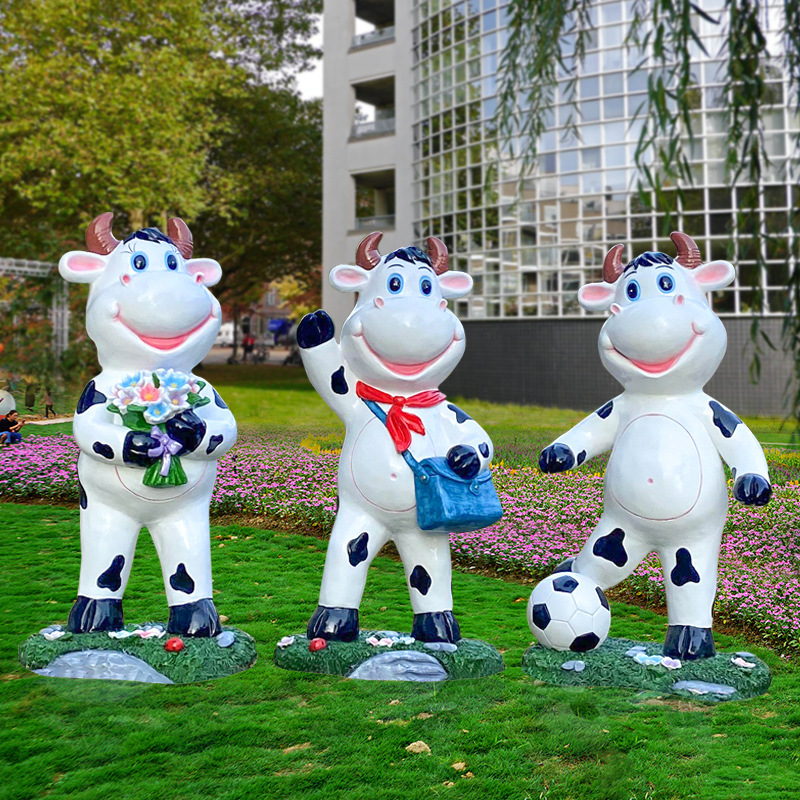 Outdoor, cartoon, cow sculptur - Gardening Tools Cartoon recension och pris